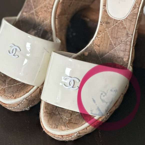 Chanel Interlocking CC Logo Patent Leather Espadrilles - Picture 8 of 10